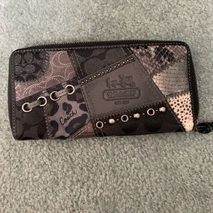Coach wallet used